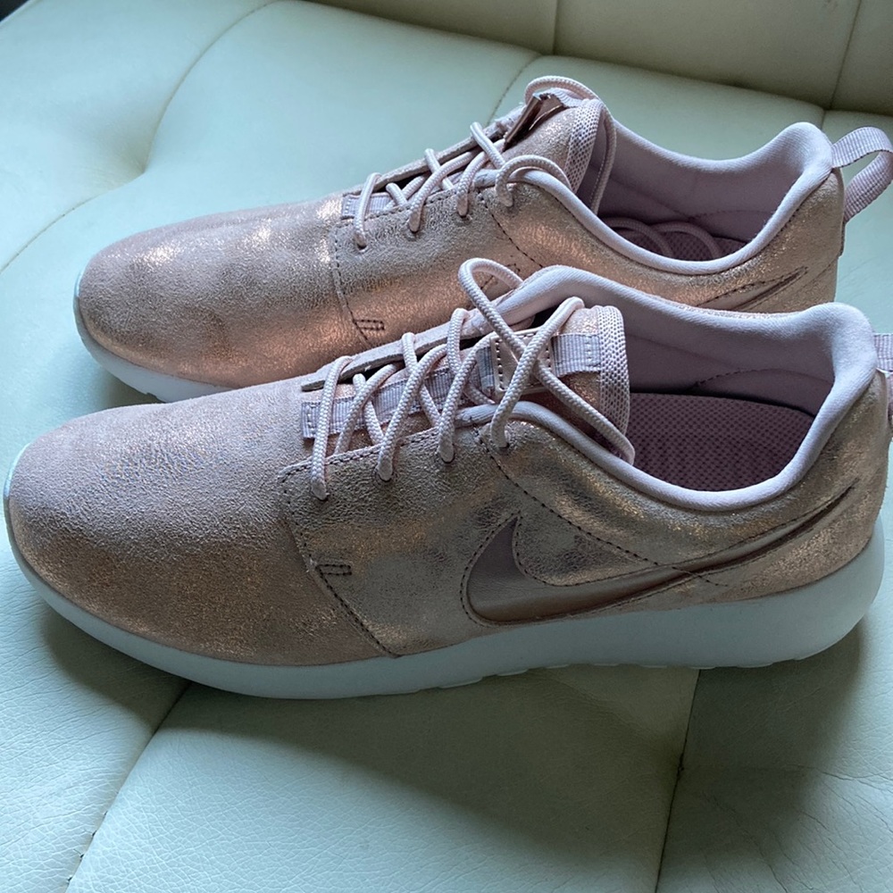 Nike Roshe One PRM Women Sneaker Shoes